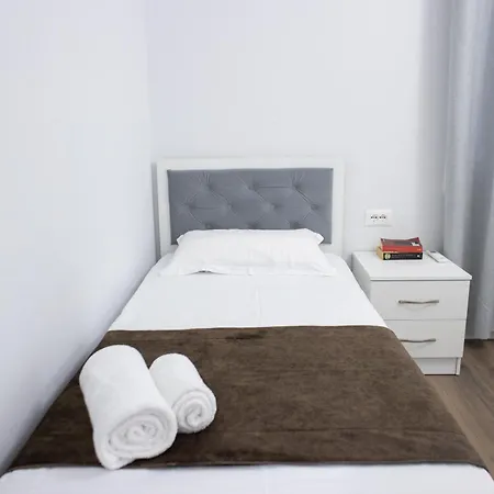 Eka Luxury Apartment Tirana Exterior photo