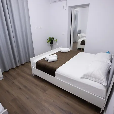Eka Luxury Apartment Tirana Exterior photo
